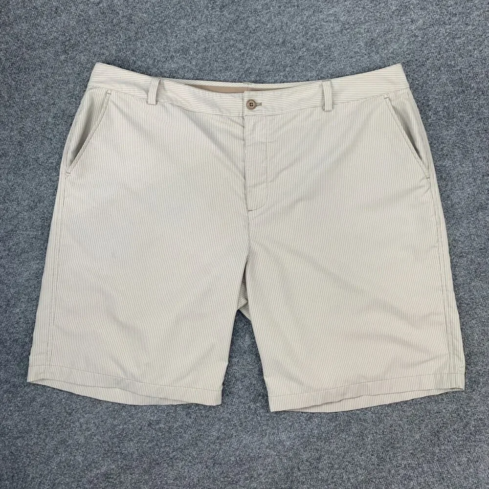 Under Armour Golf Shorts Mens 42 Straw Beige Striped Stretch Showdown Chino